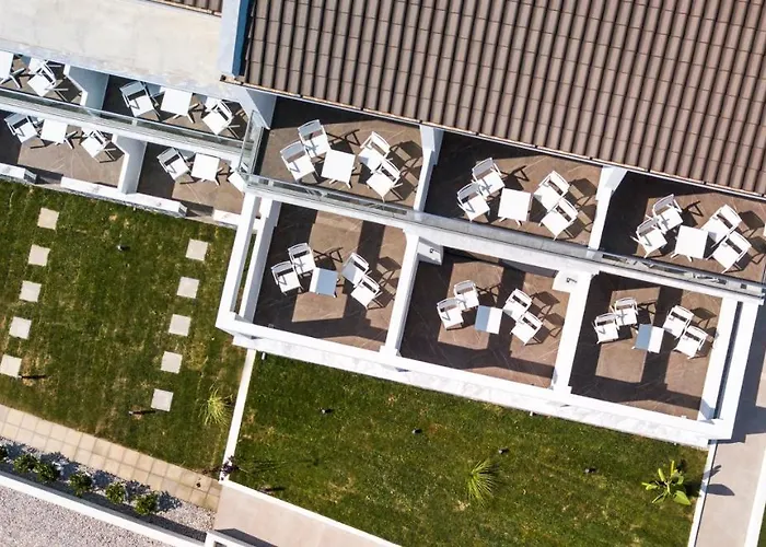 Epicentrum Oda ve Kahvaltı