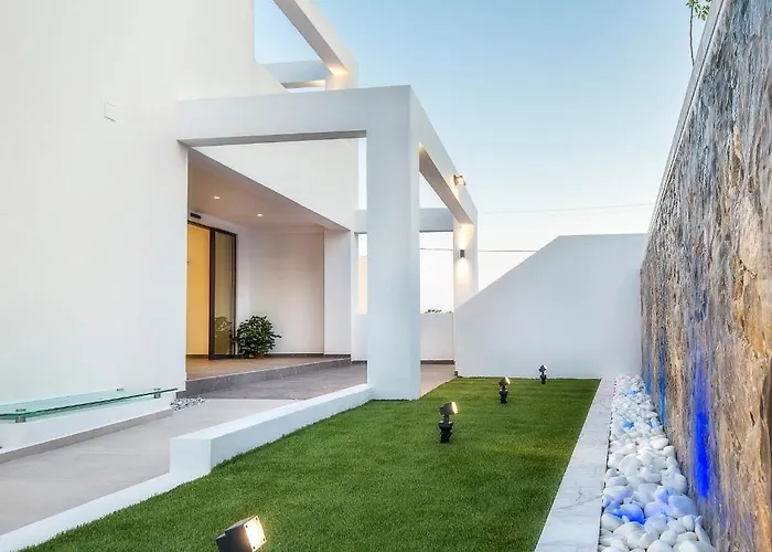 Epicentrum Oda ve Kahvaltı 4*